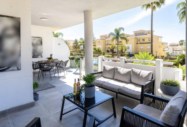 Sprzedaż mieszkania w Piso en Cabopino - Artola, Marbella, Marbella
 photo 2