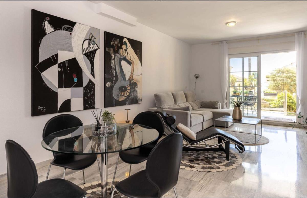 Sprzedaż mieszkania w Piso en Cabopino - Artola, Marbella, Marbella
photo 4