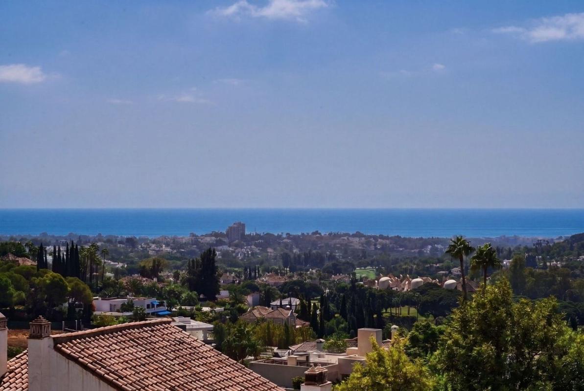 Продажа дуплекса на Dúplex en Los Naranjos, Marbella, Марбелла photo 4