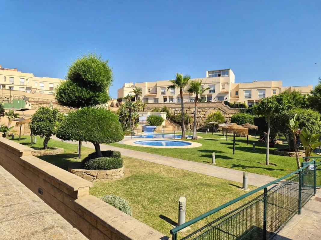 Properties for sale and rent in Spain photo 2