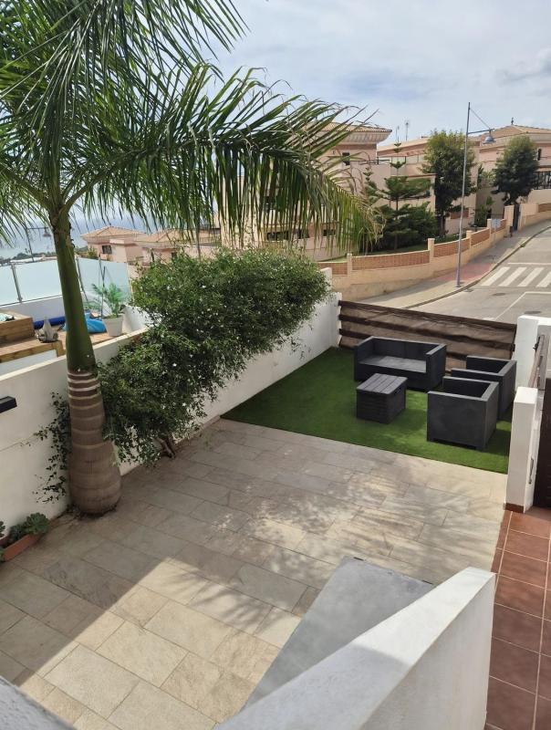 Properties for sale and rent in Spain photo 4