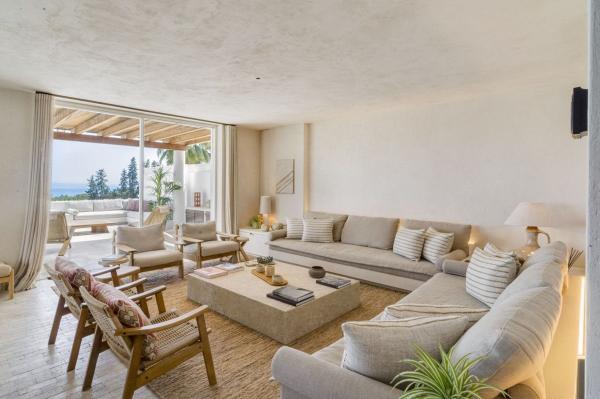 Аттик на продажу в  Ático en Calle Ribera s/n, Puerto Banús, Marbella, Марбелла photo 3