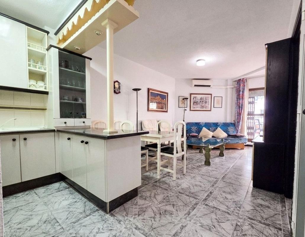 Продажа квартиры на Piso en Calle Llano de San Ramón, Playa Bajadilla-Puertos, Marbella, Марбелла
 photo 4