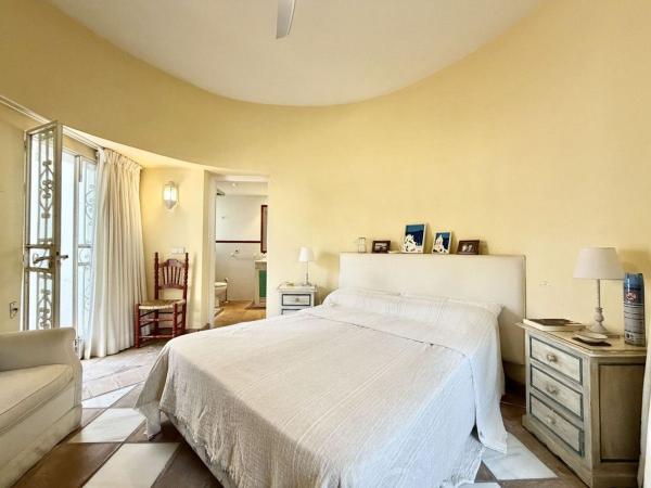 Аттик на продажу в  Ático en Calle Leon, San Pedro Pueblo, Marbella, Марбелла photo 1