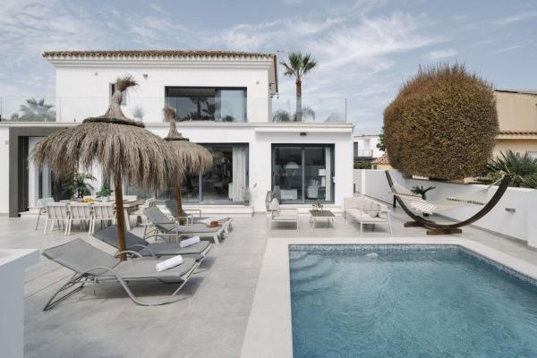 Casa o chalet independiente en Calle Carlos Arruza, Nueva Andalucía, Marbella thumbnail 3
