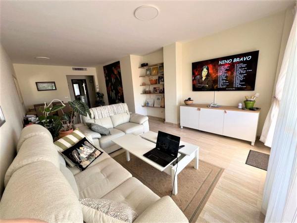 Penthouse for sale at  Ático en Urbanizacion Santa Maria, Valle Romano Golf, Estepona, Estepona photo 3