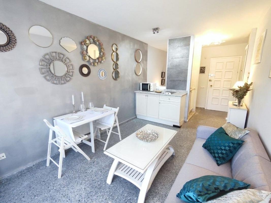 Sprzedaż duplexu w Dúplex en Calle de Las Golondrinas, Marbesa, Marbella, Marbella photo 2