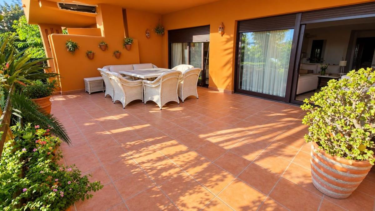 Sprzedaż mieszkania w Piso en Buenas Noches, Estepona, Estepona
 photo 3
