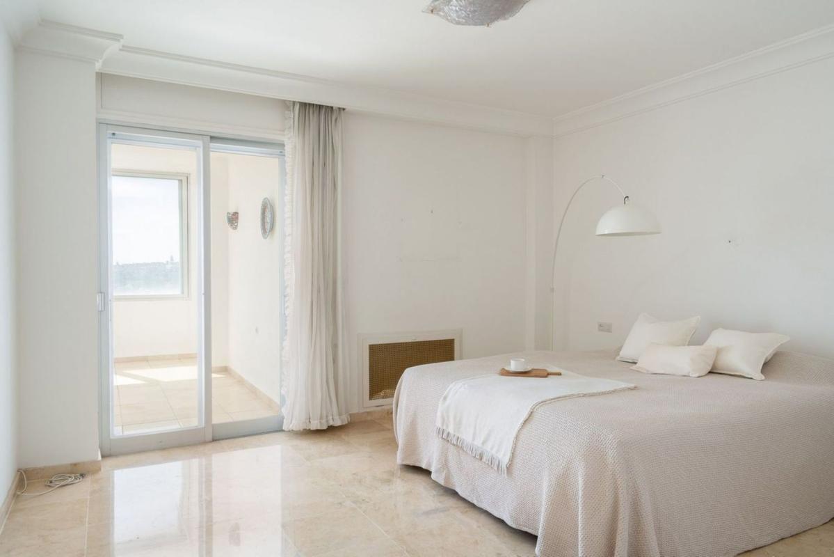 Venta de piso en Piso en Calle 19 C, 501, Guadalmina Alta, Marbella, Marbella
photo 5
