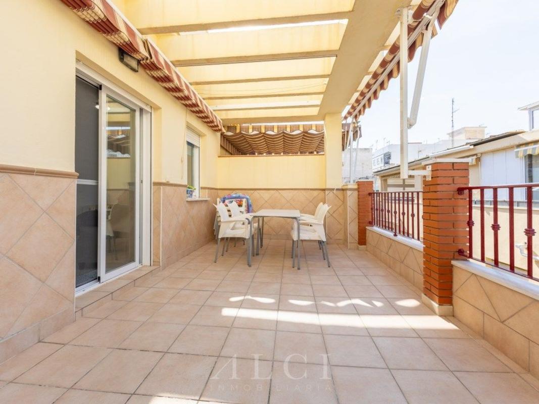 Продажа пентхауса на Ático en Calle Enmedio, Centro, Vélez-Malaga, Велес-Малага photo 1