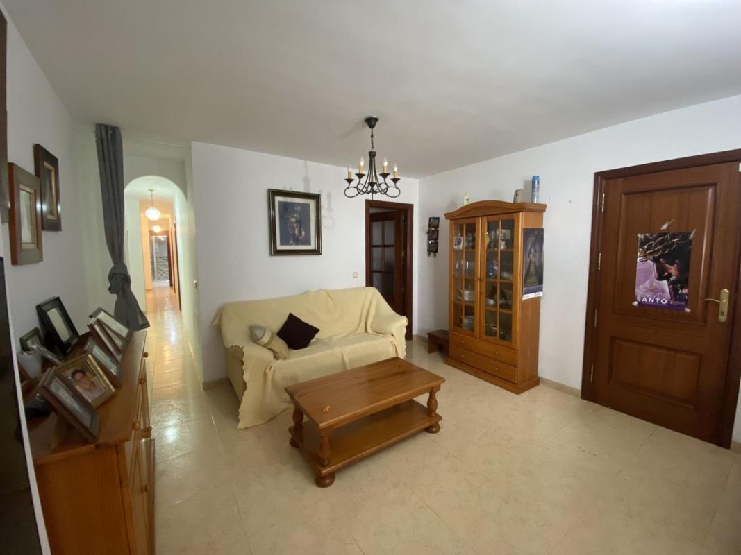 Sprzedaż mieszkania w Piso en Calle Dátiles, Platero - El Limón, Alhaurín de la Torre, Alhaurín de la Torre
photo 1