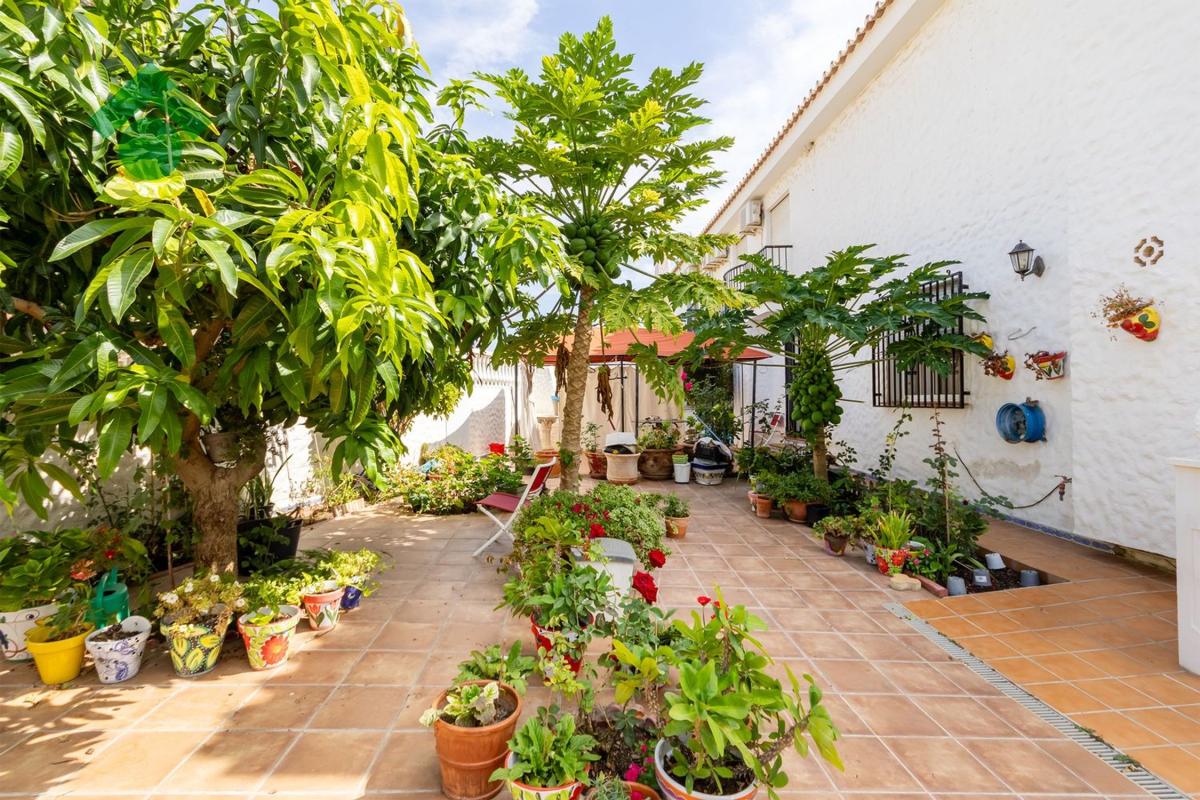 Propiedades en venta y alquiler en España photo 4