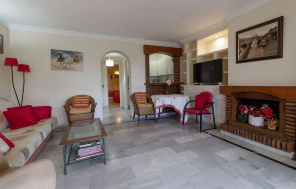 Sale of flat in Piso en Calle Don José de Orbaneja, Sitio de Calahonda, Mijas, Mijas
 photo 4