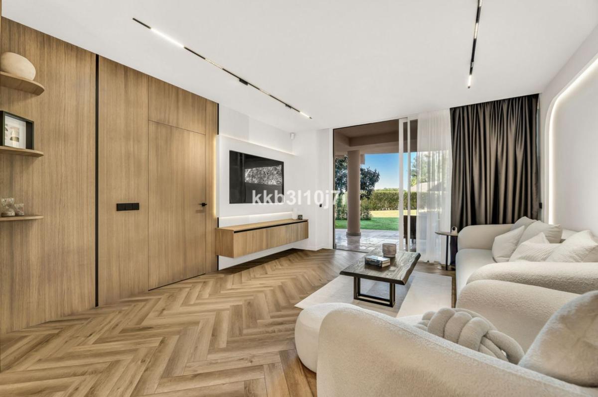 Sprzedaż mieszkania w Piso en Nueva Andalucía, Marbella, Marbella
 photo 2