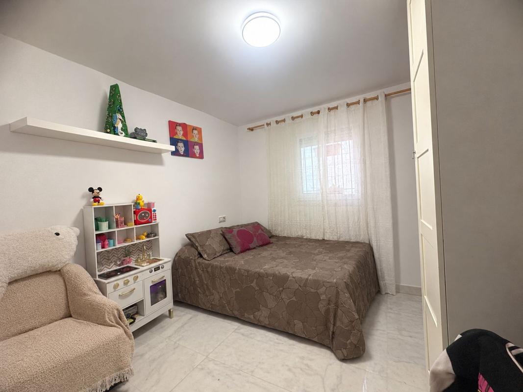 Продажа квартиры на Piso en Calle Huerta Nueva s/n, Huerta Nueva, Estepona, Эстепона
photo 4
