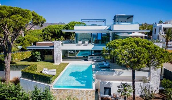 Casa o chalet independiente en Avenida Castilla, Marbesa, Marbella photo 1