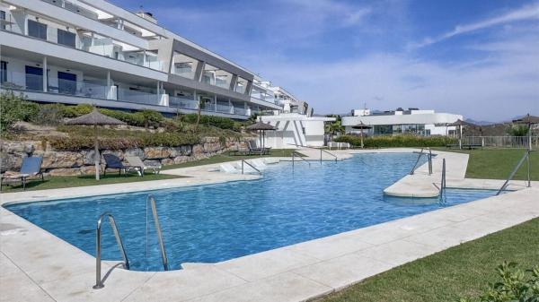 Penthouse for sale at Ático en Urbanizacion Residencial Mirabella, Doña Julia Golf, Casares, Casares thumbnail 3