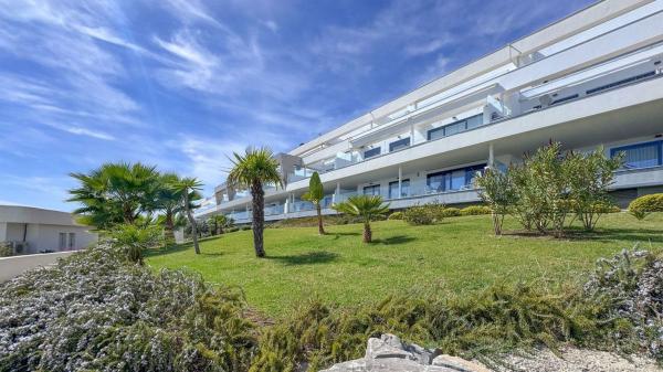 Penthouse for sale at  Ático en Urbanizacion Residencial Mirabella, Doña Julia Golf, Casares, Casares photo 4