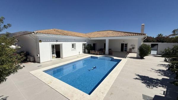 Casa o chalet independiente en Carril de Entrerrios Urbanización la Cala Golf, La Cala Golf - Lagar Martell, Mijas photo 1