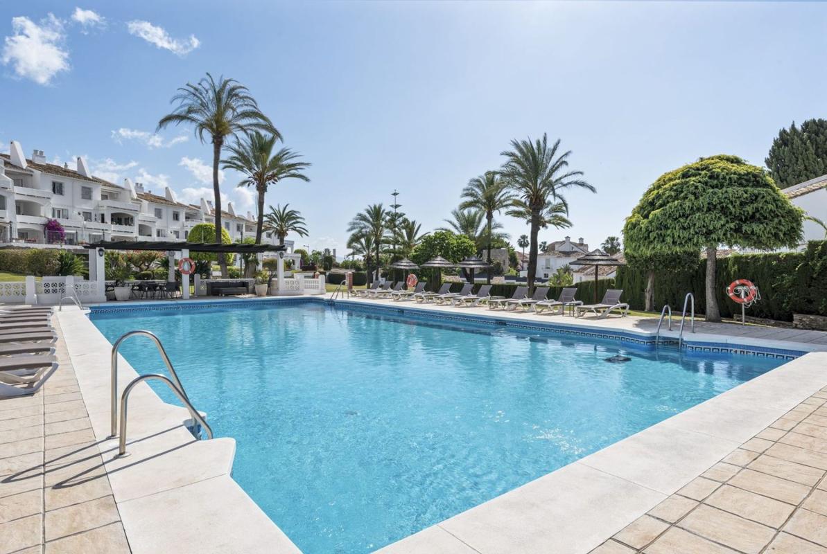 Sprzedaż mieszkania w Piso en Urbanizacion n Andal Malabo, Nueva Andalucía, Marbella, Marbella
photo 3