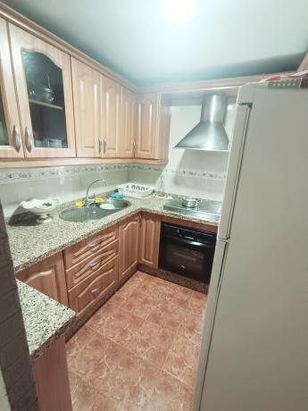 Продажа квартиры на Piso en Calle Palangreros, Zona Puerto Deportivo, Fuengirola, Фуэнхирола
thumbnail 3