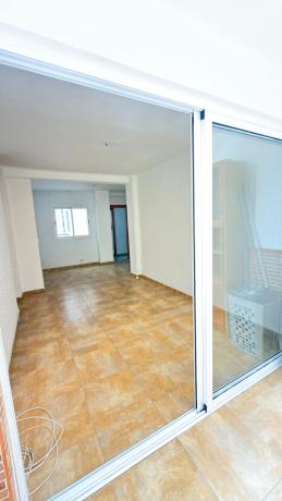 Продажа квартиры на Piso en Calle Nuestra Señora de los Clarines, Victoria Eugenia, Málaga, Малага
 photo 4