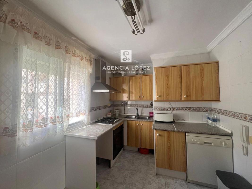 Продажа квартиры на Piso en Huerta Nueva, Estepona, Эстепона
 photo 3