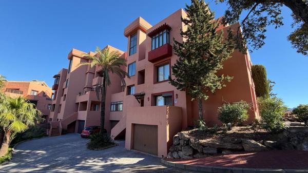 Sale of flat in Piso en Calle Pais Vasco, 4, La Mairena, Ojén, Ojén
photo 1