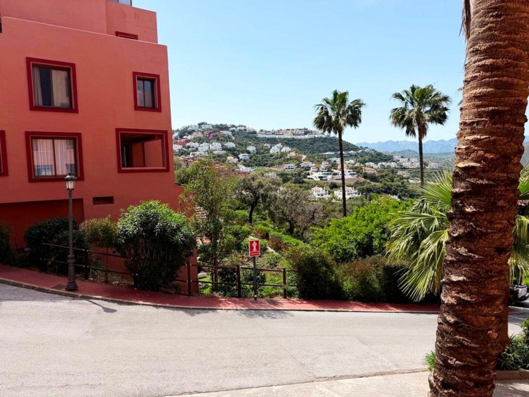 Продажа квартиры на Piso en Calle Pais Vasco, 4, La Mairena, Ojén, Охен
 photo 4