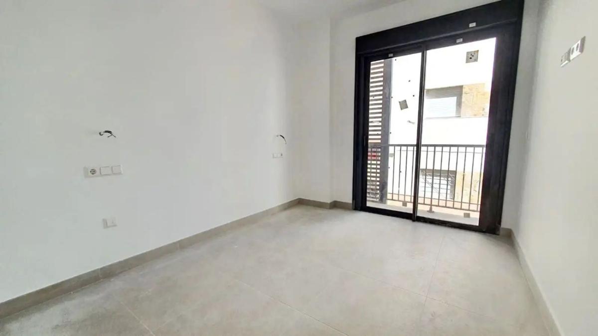 Venta de piso en Piso en Zona deportivo, Centro Ciudad, Fuengirola, Fuengirola
photo 4
