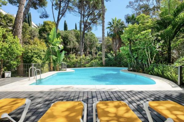 Продажа квартиры на Piso en Casco Antiguo, Marbella, Марбелла
 photo 1