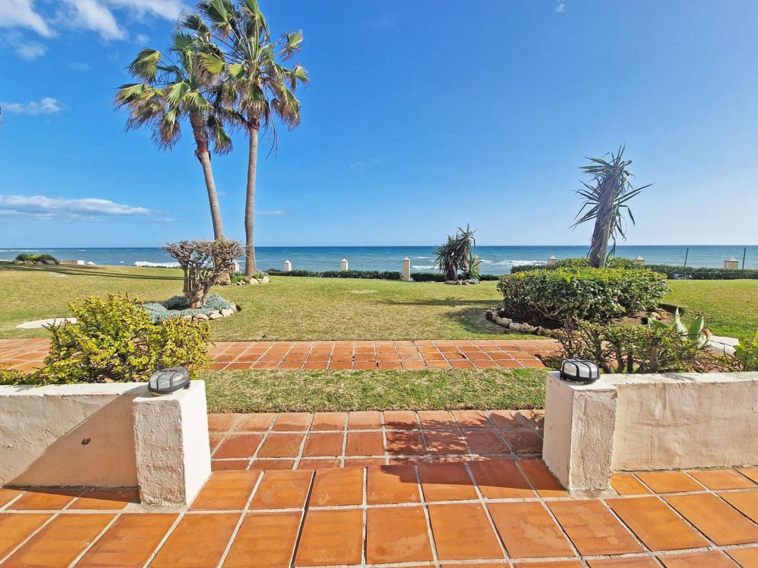 Продажа квартиры на Piso en Playa Lucera, Sitio de Calahonda, Mijas, Михас
photo 1
