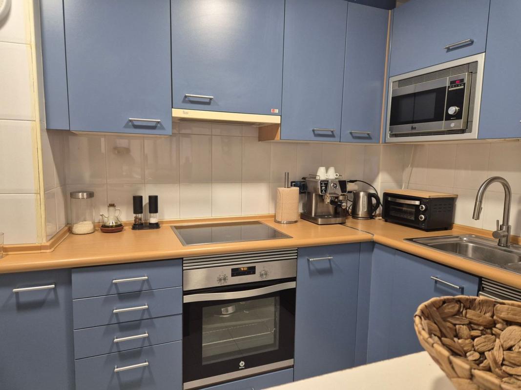 Продажа квартиры на Piso en Zona Centro Comercial Torrequebrada, Benalmádena, Бенальмадена
photo 4
