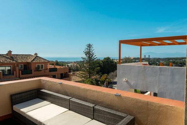 Chalet adosado en Cabopino - Artola, Marbella photo 2