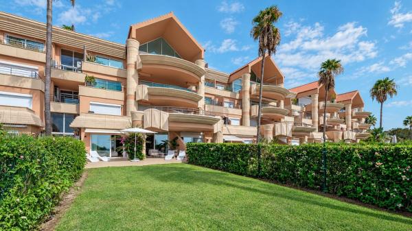 Sprzedaż mieszkania w Piso en Calderon De La Barca-nva, Los Naranjos, Marbella, Marbella
 photo 3