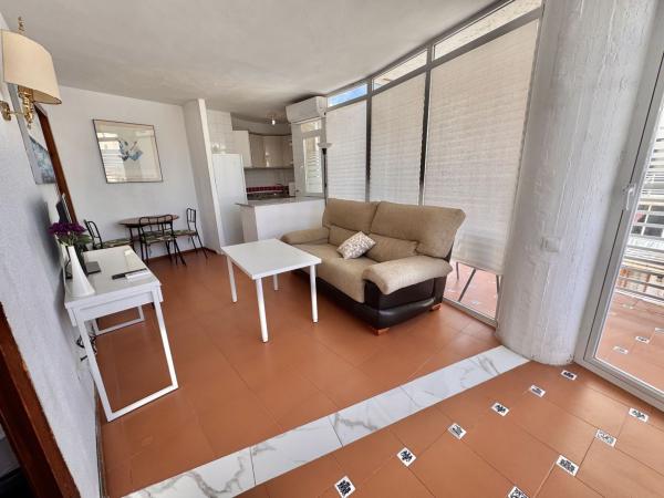 Sale of flat in Piso en Manantiales - Estación de Autobuses, Torremolinos, Torremolinos
thumbnail 3