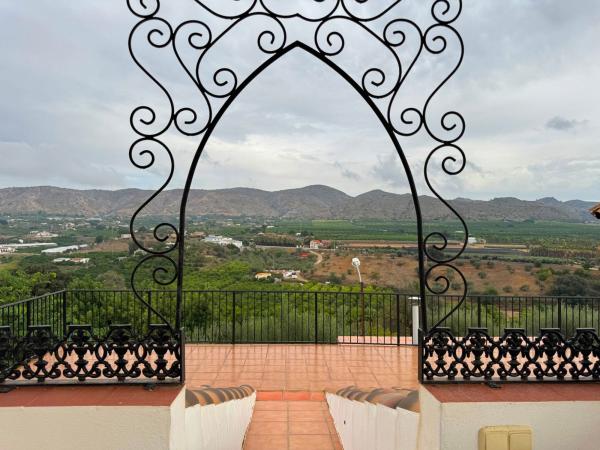 Casa rural en Diseminado No Urbanizable, Alquería-Torrealquería, Alhaurín de la Torre thumbnail 2