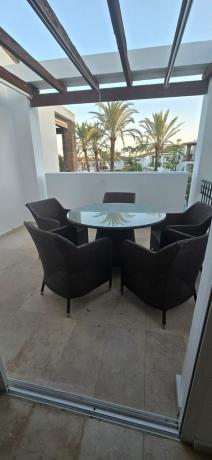 Sprzedaż mieszkania w Piso en Hacienda Beach, 4, El Velerín, Estepona, Estepona
 photo 1