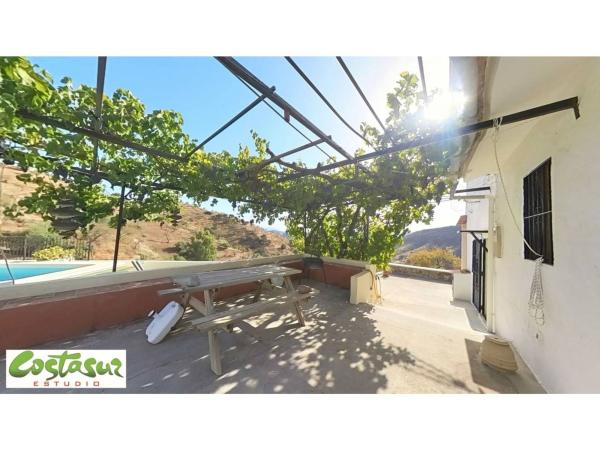 Independent chalet for sale in Casa o chalet en Calle Poligono 1, Casabermeja, Casabermeja
 photo 4
