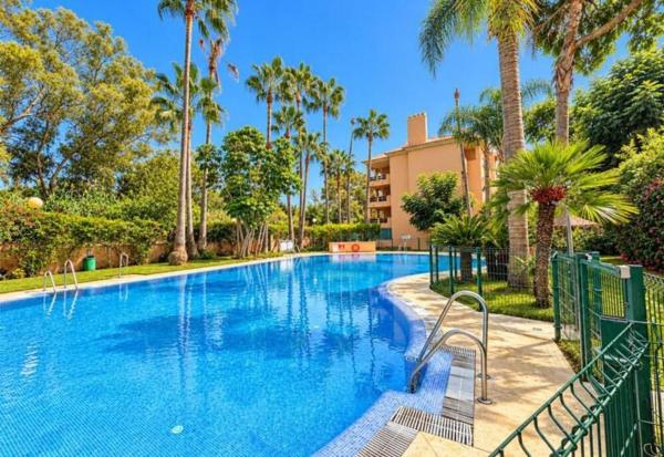 Sprzedaż mieszkania w Piso en N-340, Cabopino - Artola, Marbella, Marbella
 photo 1