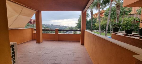 Sprzedaż mieszkania w Piso en Avenida la Reserva de Marbella, 2, Reserva de Marbella, Marbella, Marbella
 photo 2