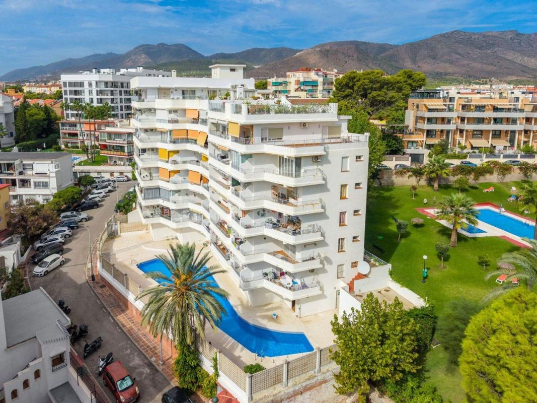 Sale of apartment in Piso en Calle Roquedal, Loma de los Riscos, Torremolinos, Torremolinos
photo 2