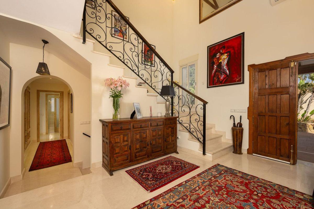 Properties for sale and rent in Spain photo 5