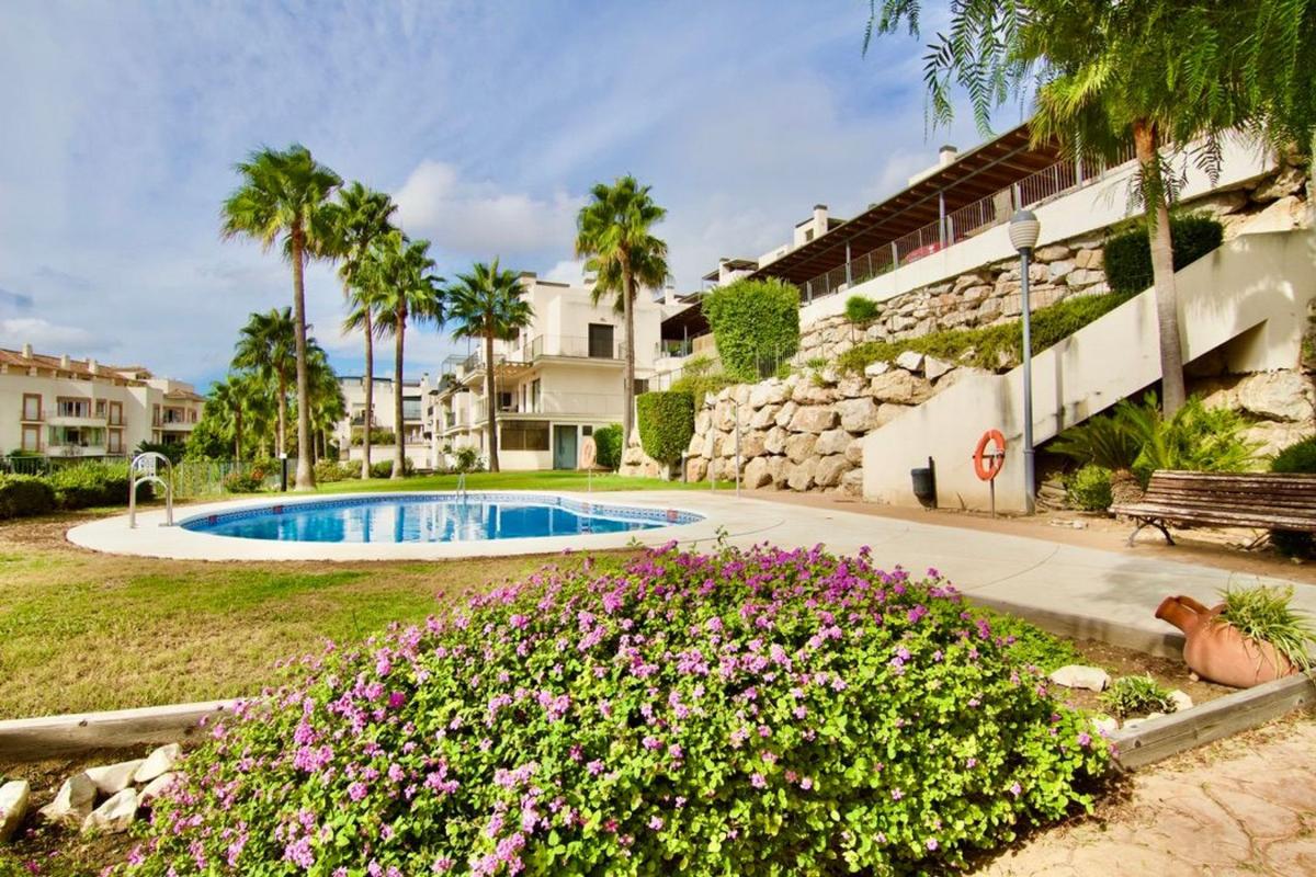 Продажа квартиры на Piso en Calle Aneto s/n, Montealto, Benalmádena, Бенальмадена
photo 1