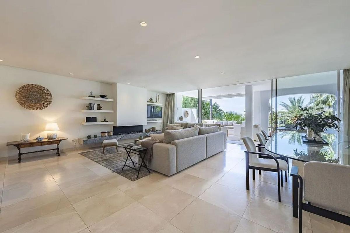 Продажа дуплекса на Dúplex en Calle Torre Verde, Puente Romano, Marbella, Марбелла photo 4