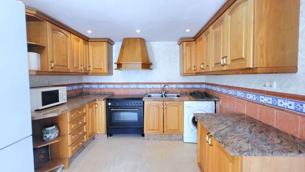 Duplex en venta en Dúplex en Avenida Antonio Machado, 26, Solymar - Puerto Marina, Benalmádena, Benalmádena photo 4