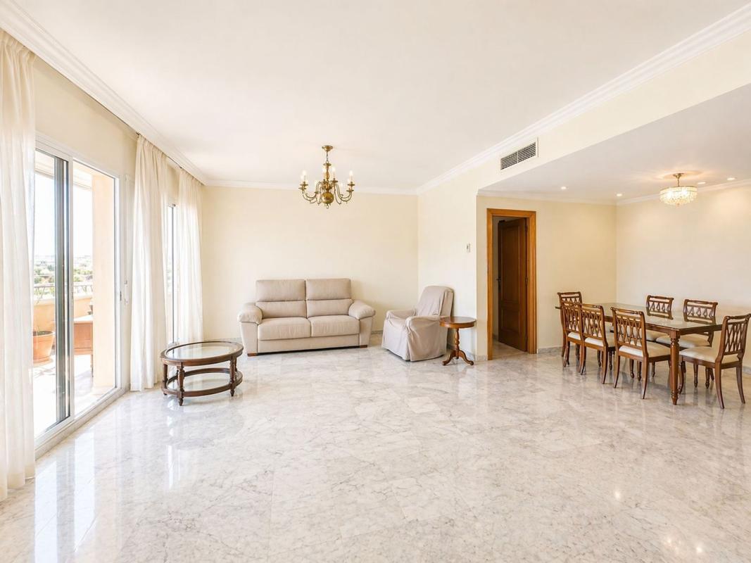 Sale of apartment in Piso en Calle Calvario s/n, Huerta Belón-Calvario, Marbella, Marbella
photo 5