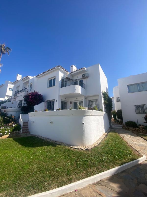 Properties for sale and rent in Spain photo 2