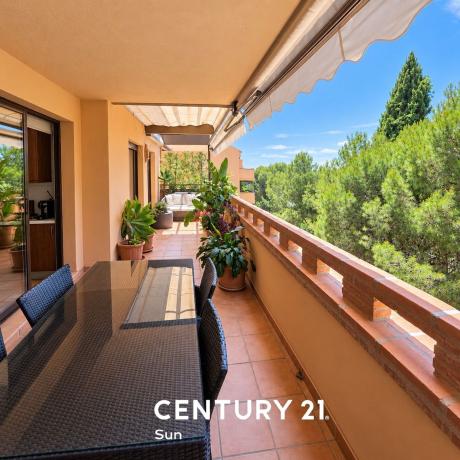 Продажа квартиры на Piso en Arrabal la Caridad, La Carolina-Guadalpín, Marbella, Марбелла
thumbnail 2
