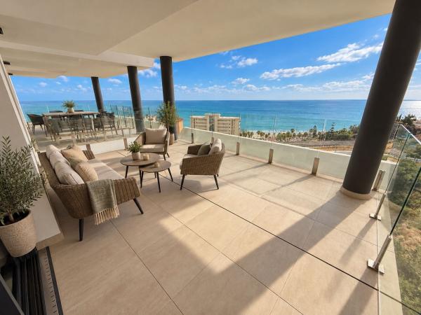 Venta de piso en Piso en Calle Begoña, 3, Las Gaviotas, Fuengirola, Fuengirola
photo 1